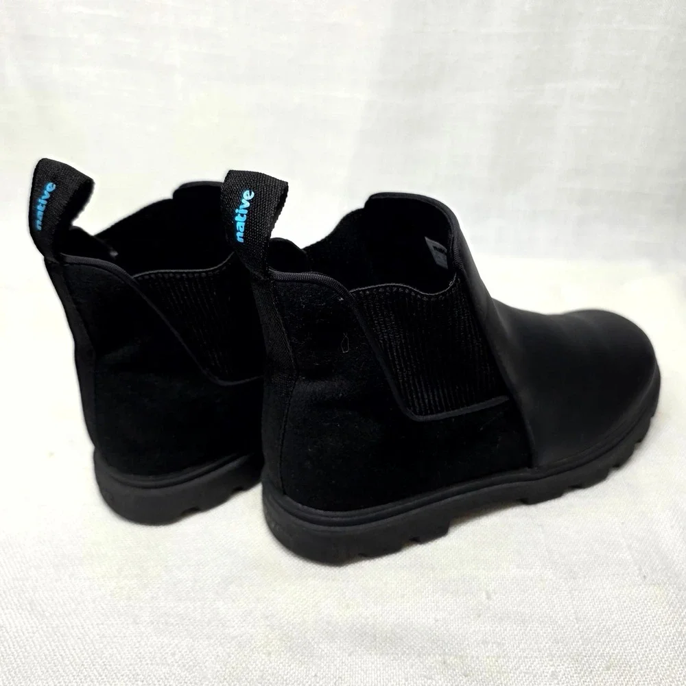 Native Kensington Treklite Boots Kids C13 Black Chelsea Slip On Lug Sole Rugged